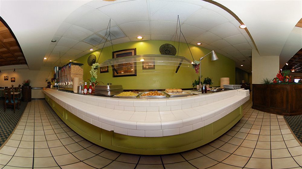 Texas Inn & Suites Denton Buitenkant foto