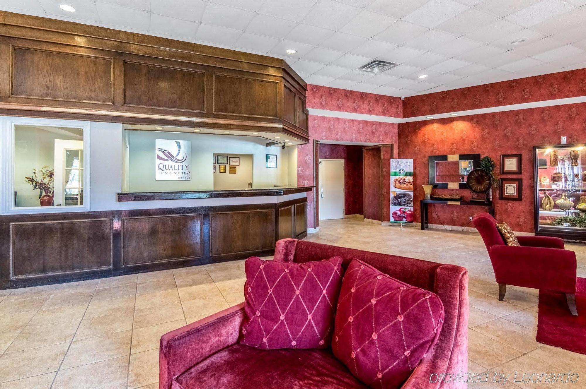 Texas Inn & Suites Denton Buitenkant foto