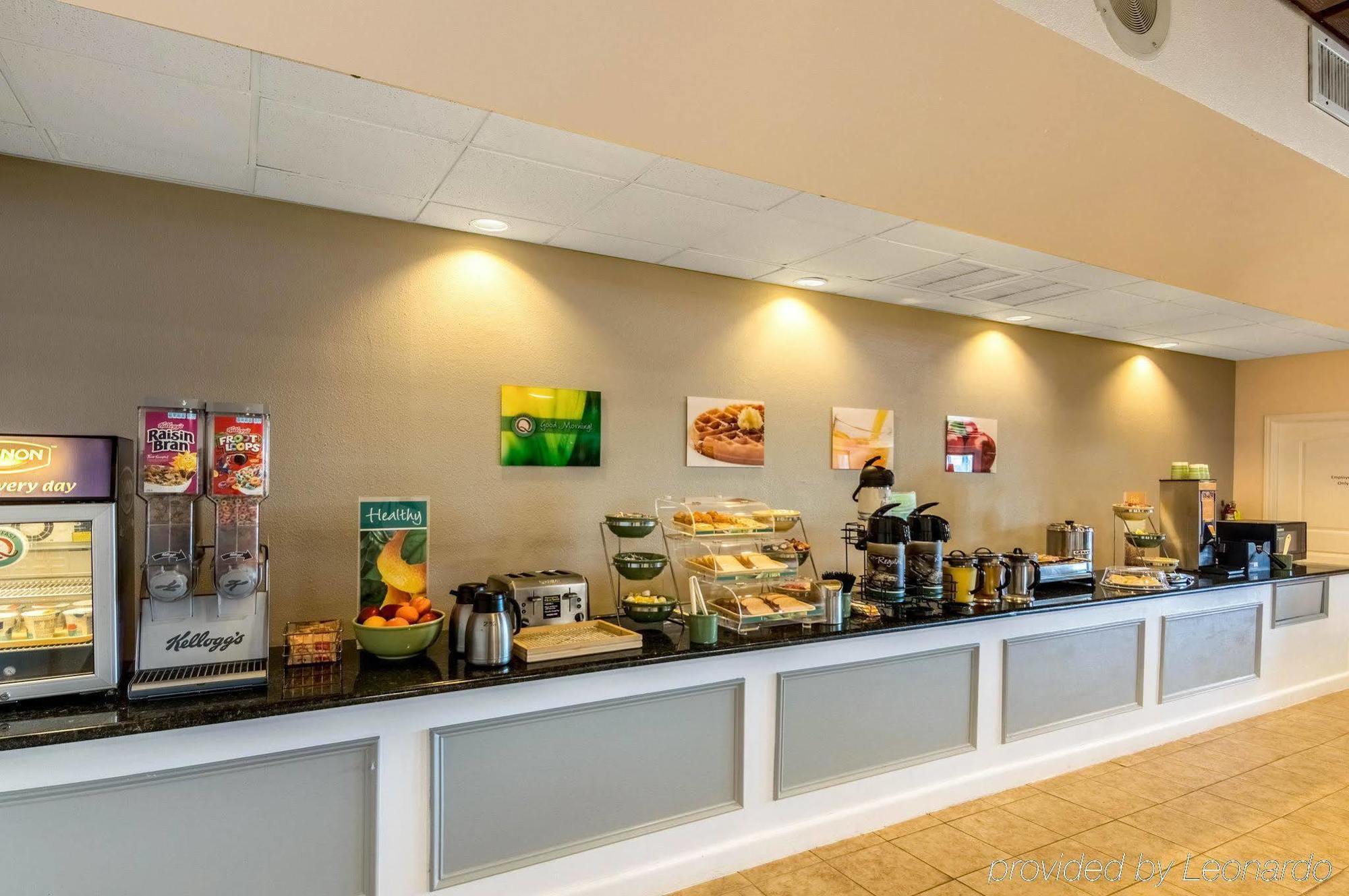 Texas Inn & Suites Denton Buitenkant foto